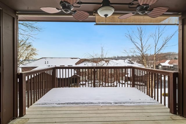 2545 E Lakeshore Drive A71, Crown Point, IN 46307