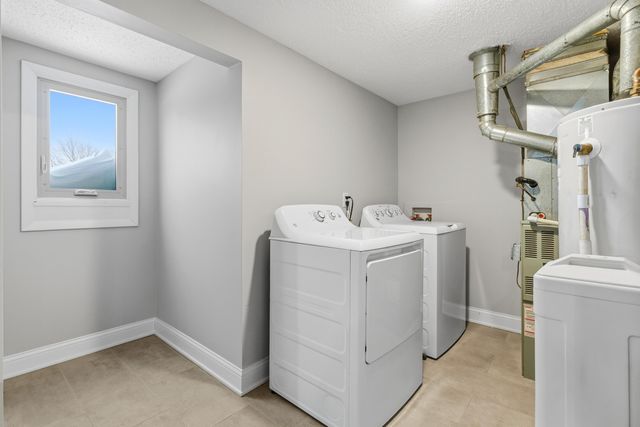 2545 E Lakeshore Drive A71, Crown Point, IN 46307