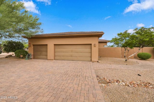 11378 E CAVEDALE Drive E, Scottsdale, AZ 85262