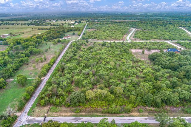 7117 County Road 4042, Kemp, TX 75143