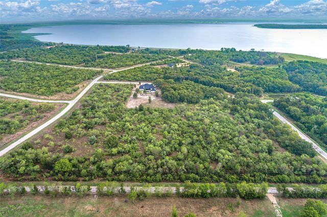 7117 County Road 4042, Kemp, TX 75143