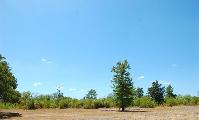 7117 County Road 4042, Kemp, TX 75143