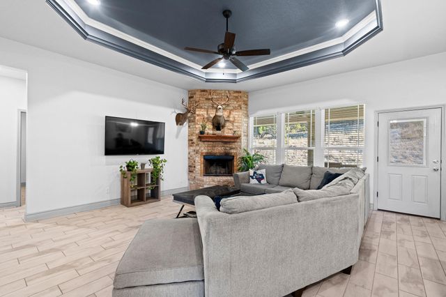 2807 Grimes Crossing RD, Copperas Cove, TX 76522