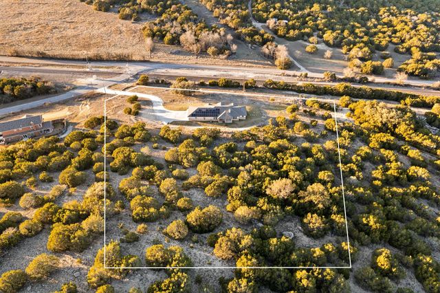 2807 Grimes Crossing RD, Copperas Cove, TX 76522