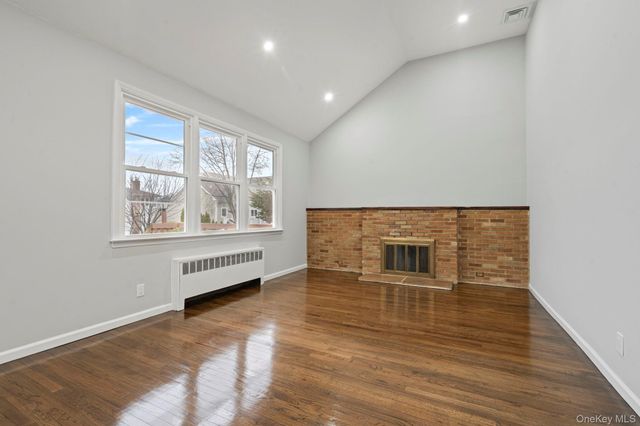2386 Hampton Avenue, Seaford, NY 11783