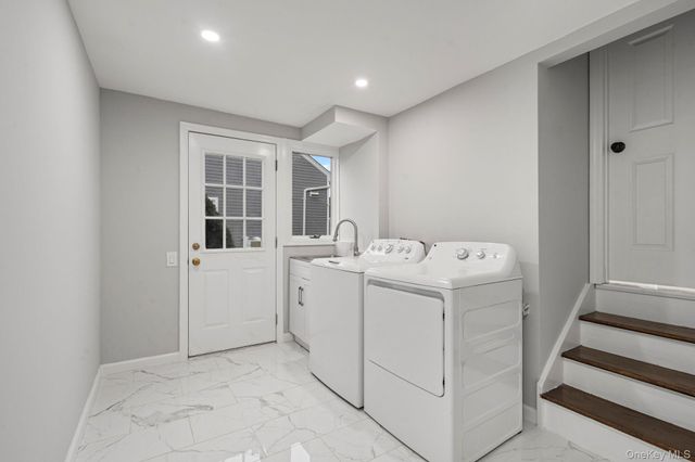 2386 Hampton Avenue, Seaford, NY 11783
