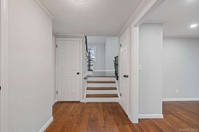 2386 Hampton Avenue, Seaford, NY 11783