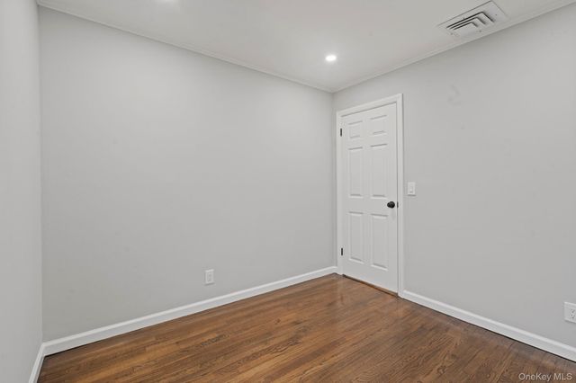 2386 Hampton Avenue, Seaford, NY 11783