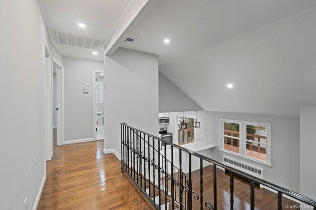 2386 Hampton Avenue, Seaford, NY 11783