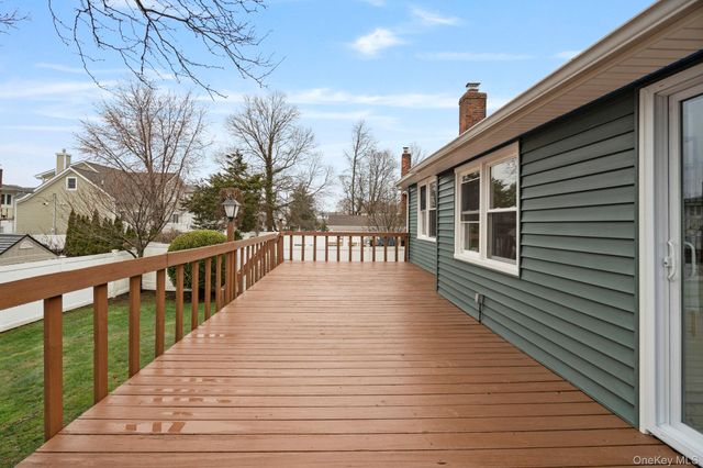 2386 Hampton Avenue, Seaford, NY 11783