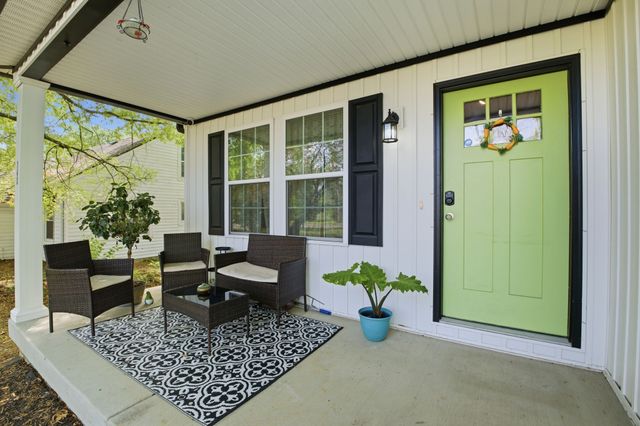 143 Coles Ferry Rd, Gallatin, TN 37066