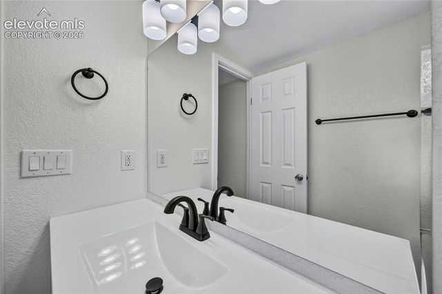 713 Santa Barbara Avenue, Pueblo, CO 81005