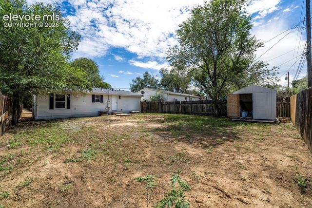 713 Santa Barbara Avenue, Pueblo, CO 81005