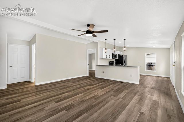713 Santa Barbara Avenue, Pueblo, CO 81005