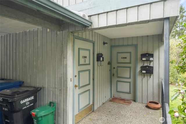 13215 35th Avenue NE, Seattle, WA 98125