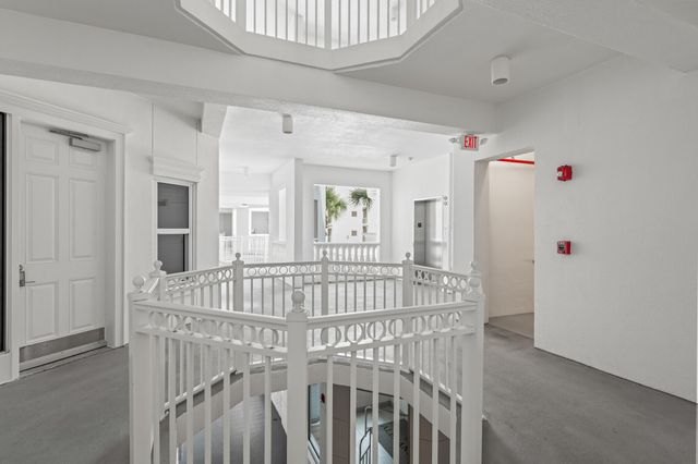 9961 E County Hwy 30A 201, Alys Beach, FL 32461