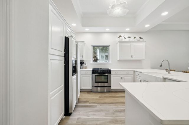 9961 E County Hwy 30A 201, Alys Beach, FL 32461