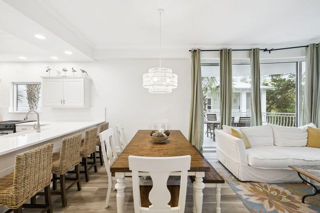 9961 E County Hwy 30A 201, Alys Beach, FL 32461