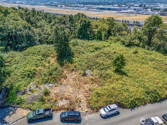 2001 S Raymond Street, Seattle, WA 98108