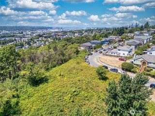 2001 S Raymond Street, Seattle, WA 98108