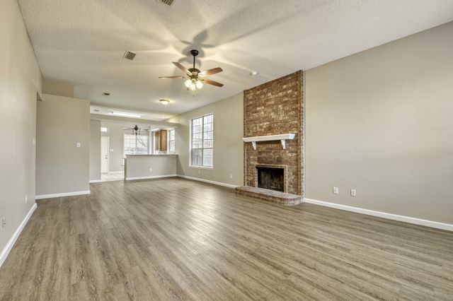 6809 Quail Meadow Drive, Watauga, TX 76148