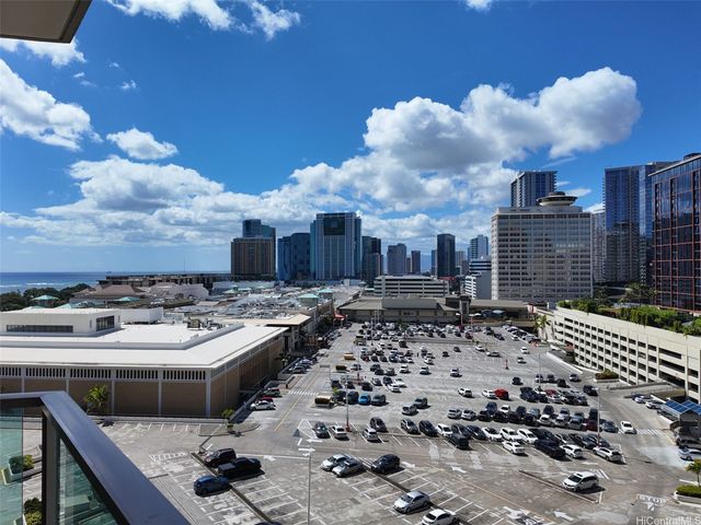 410 Atkinson Drive 752, Honolulu, HI 96814