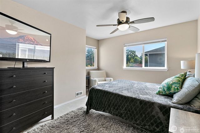 6107 Olive Avenue SE, Auburn, WA 98092