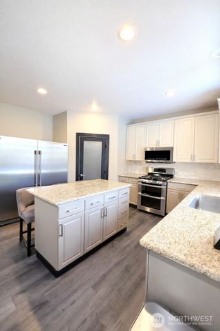 6107 Olive Avenue SE, Auburn, WA 98092