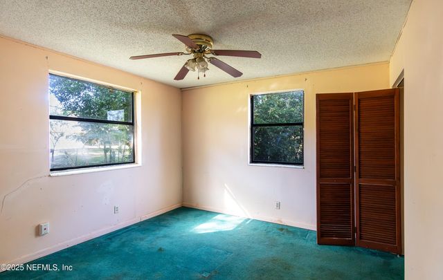 8657 PINE PARK Drive, Jacksonville, FL 32219