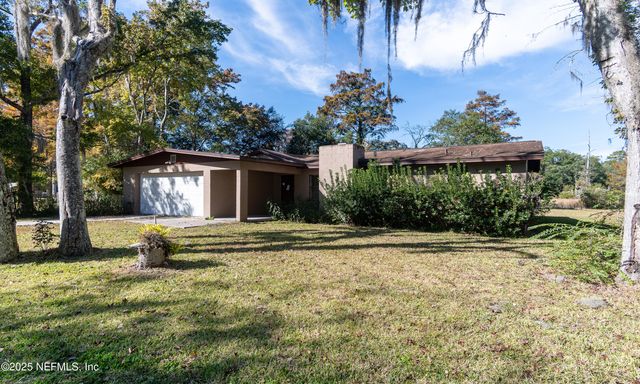 8657 PINE PARK Drive, Jacksonville, FL 32219