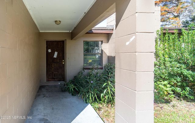 8657 PINE PARK Drive, Jacksonville, FL 32219