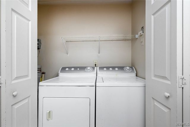 210 15th E 60, Tuscaloosa, AL 35401