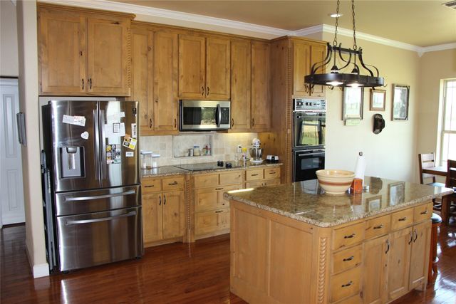 1801 County Road 281, Carbon, TX 76435