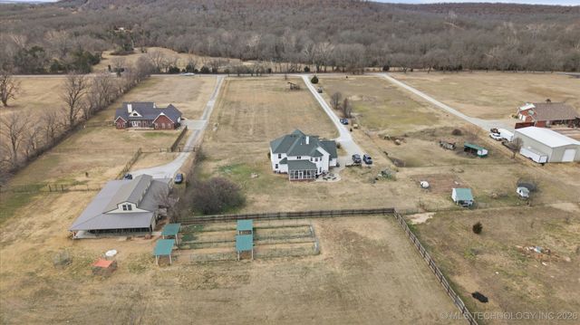 10289 Sahoma Lake Road, Sapulpa, OK 74066