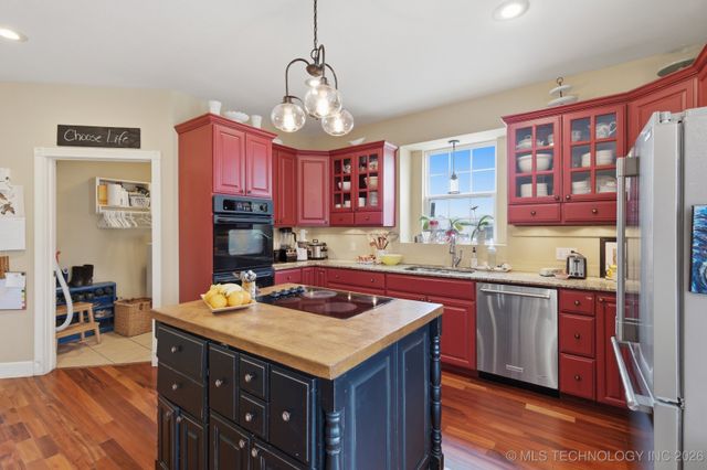 10289 Sahoma Lake Road, Sapulpa, OK 74066