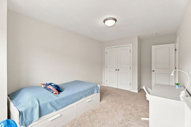 59 Riley Rd 59, Tyngsborough, MA 01879