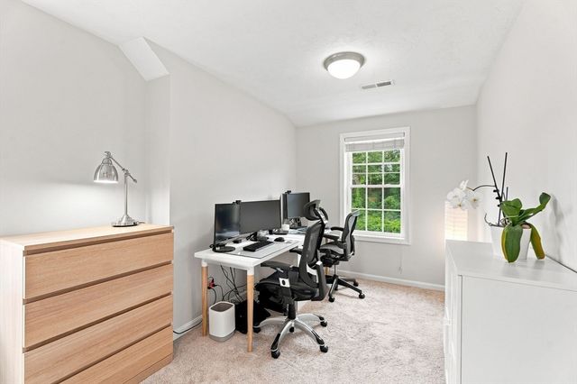 59 Riley Rd 59, Tyngsborough, MA 01879