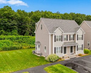59 Riley Rd 59, Tyngsborough, MA 01879