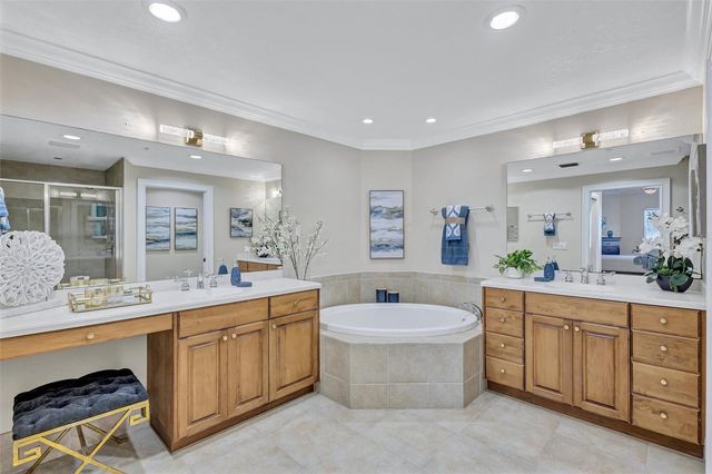 606 RIVIERA DUNES WAY 201, Palmetto, FL 34221