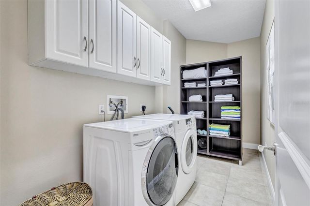 606 RIVIERA DUNES WAY 201, Palmetto, FL 34221