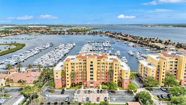 606 RIVIERA DUNES WAY 201, Palmetto, FL 34221