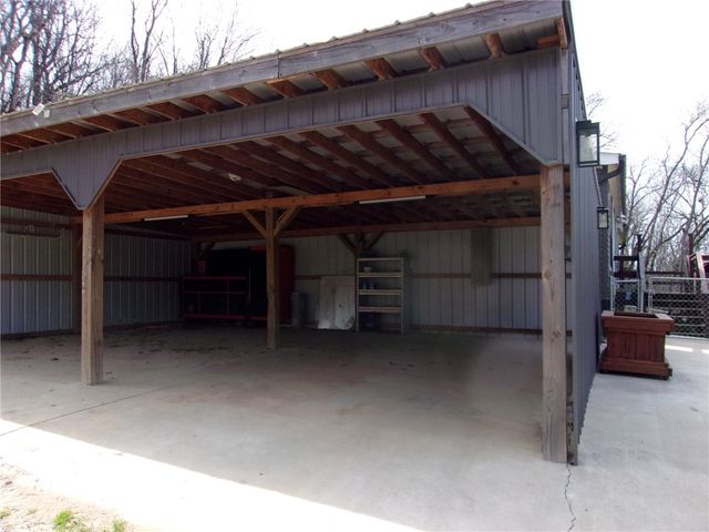 11135 Remi Drive, Elkins, AR 72727