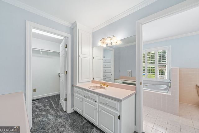 210 Wildwood Drive, Cartersville, GA 30120