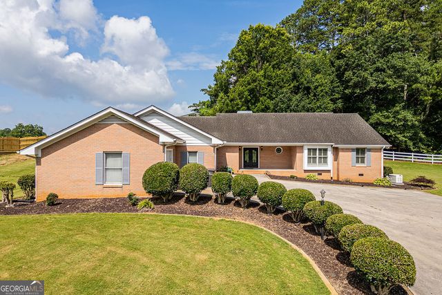 210 Wildwood Drive, Cartersville, GA 30120