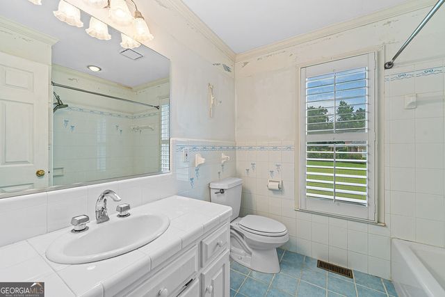 210 Wildwood Drive, Cartersville, GA 30120