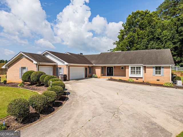 210 Wildwood Drive, Cartersville, GA 30120