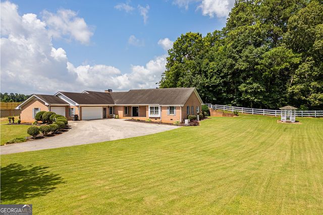 210 Wildwood Drive, Cartersville, GA 30120