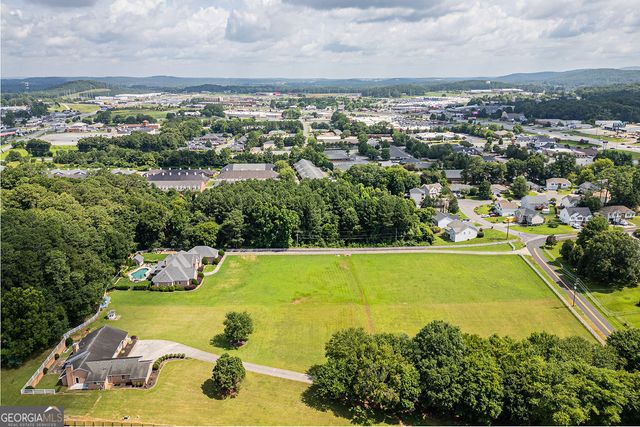 210 Wildwood Drive, Cartersville, GA 30120