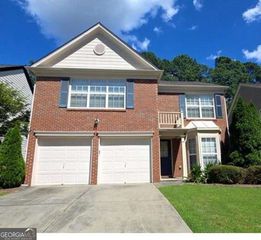 135 Friars Head Drive, Suwanee, GA 30024