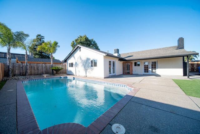 776 Folsom way, Manteca, CA 95337